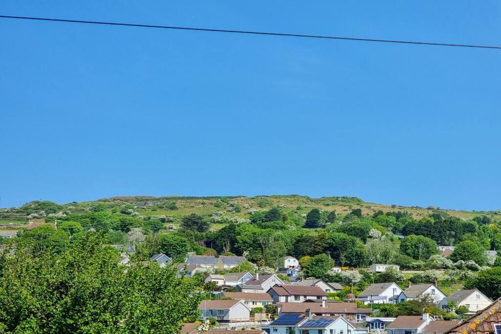 Cornish Village Getaway Gwennap Exterior photo